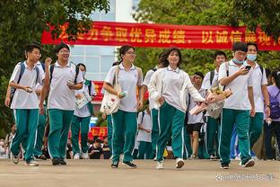 青训恩师谈蹇韬：他在法国留洋时刷过盘子 逆境让他学会自我调节